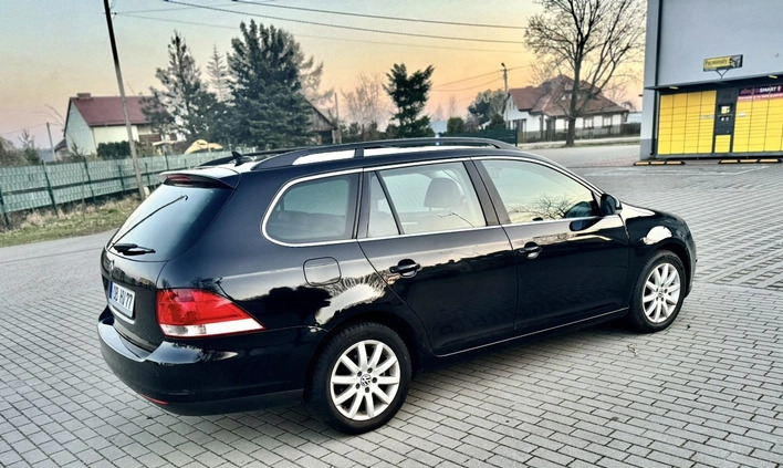 Volkswagen Golf cena 17900 przebieg: 262000, rok produkcji 2009 z Otwock małe 704